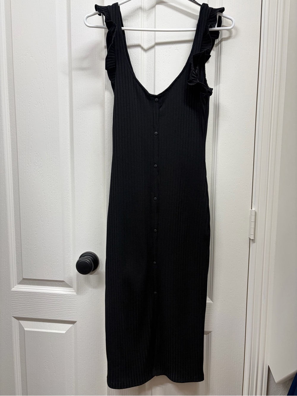 Zara Black Ruffle-Shoulder Ribbed Button-Front Dress